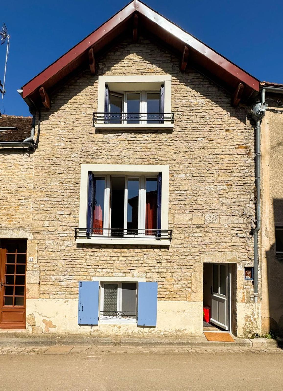 La Petite Maison Noyers-sur-Serein Zewnętrze zdjęcie